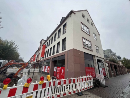 Foto: Umbau + Nutzungsänderung Gaststätte/Schnellrestaurant in Büro, Hanau